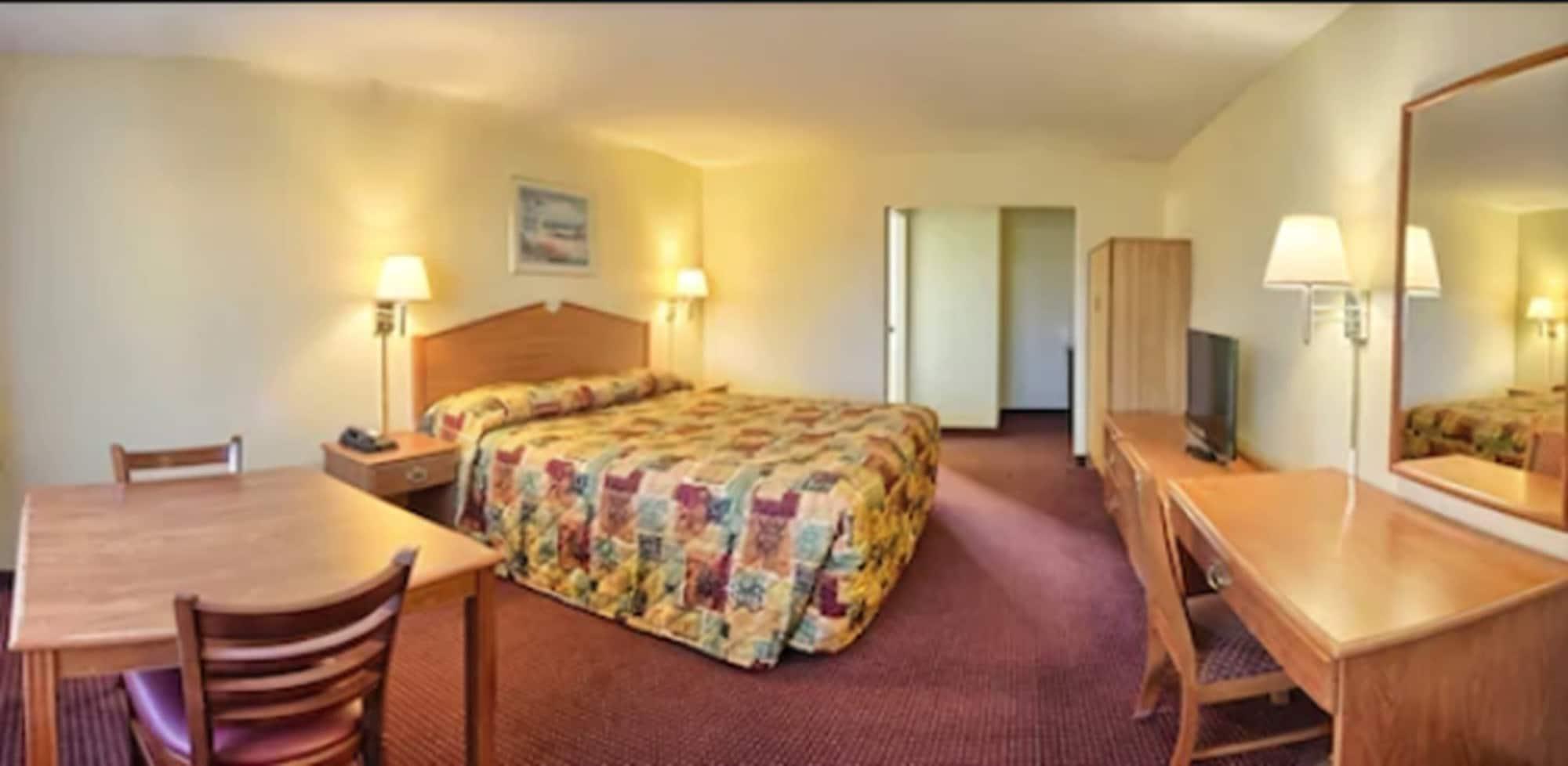 Relax Inn & Suites Ел Кахон Екстериор снимка
